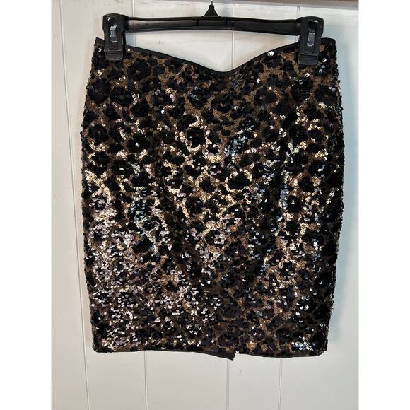 Cache sequin mini skirt with a leopard print. Gold and Black. Size 2 - Picture 1 of 4